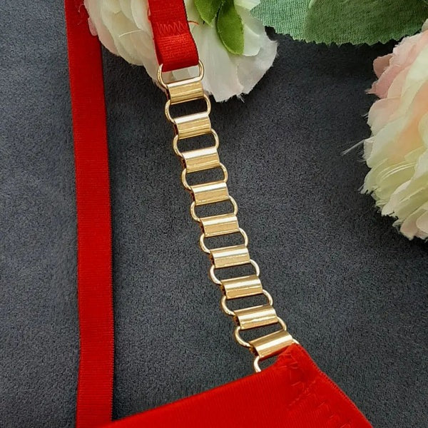 Luxury Red Padded Bra & Panty Set Glamorous Gold Chain Strap Lingerie